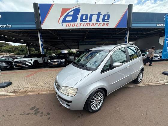 FIAT IDEA 1.4 MPI ELX 8V FLEX 4P MANUAL FIAT IDEA 1.4 MPI ELX 8V FLEX 4P MANUAL